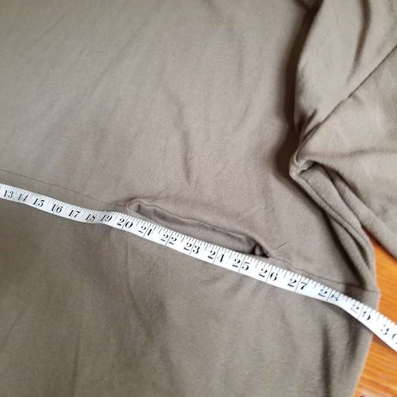 Free People Sweater. Size Medium - Picture 4 of 11